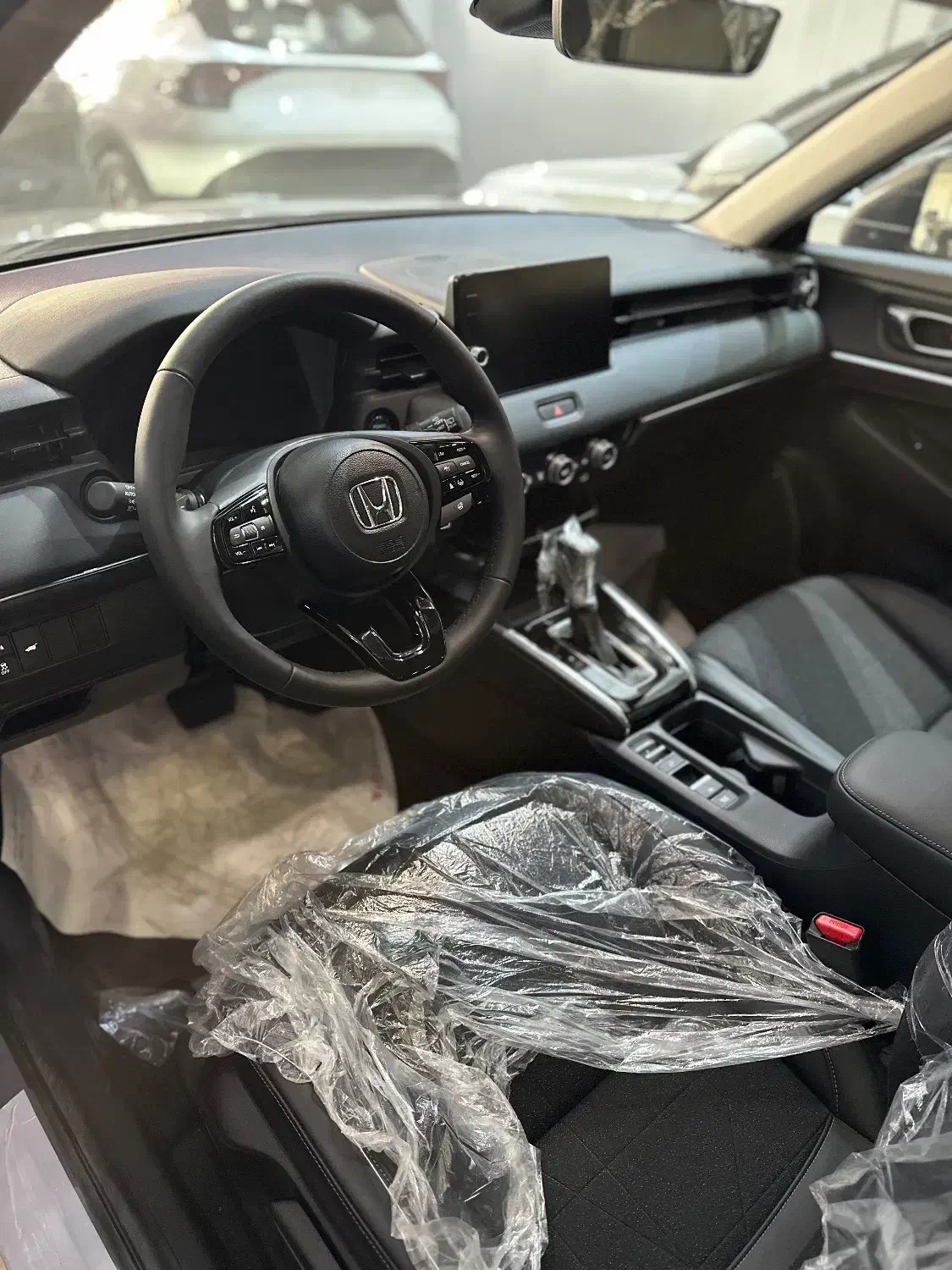 هوندا HRV مدل 2025 ( ساخت ژاپن)|خودرو سواری و وانت|تهران, سهروردی|دیوار