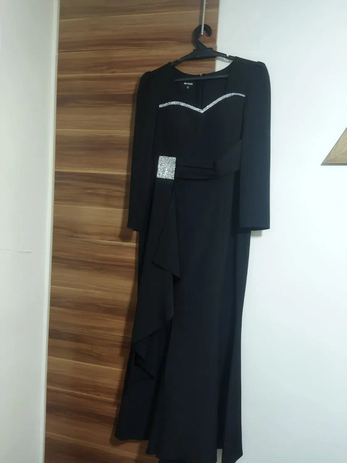 لباس مجلسی|لباس|پردیس, فاز ۲|دیوار