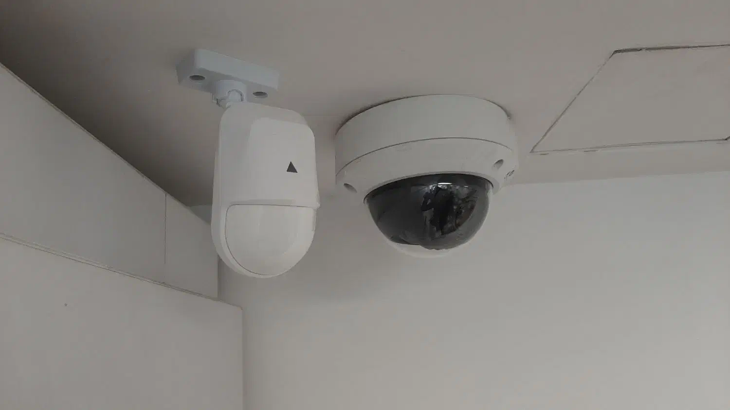 دوربین مداربسته|دوربین مداربسته|قزوین, |دیوار