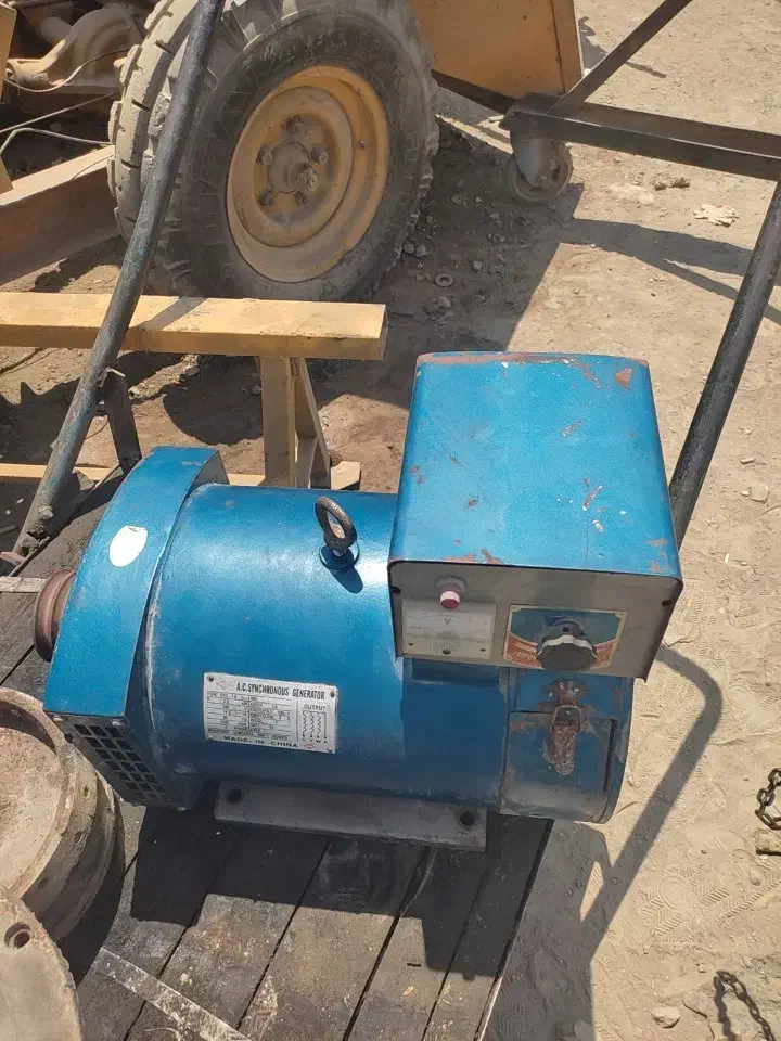 موتور دیزل هاتس ژنراتور برق سه فاز هفت نیم سه فاز|ماشین‌آلات صنعتی|چهاردانگه (تهران), |دیوار