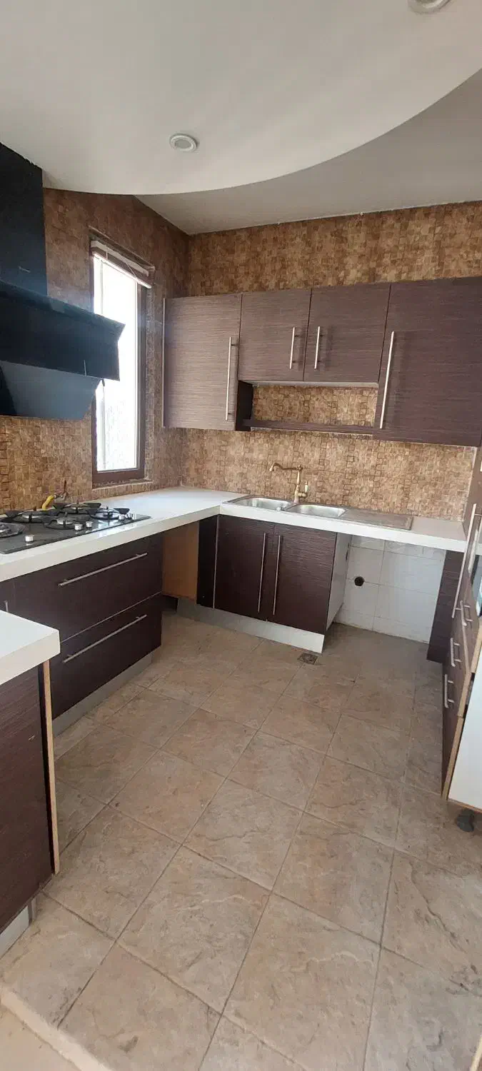 کامرانیه ۱۵۵ متر  ۳ خواب - ۲ مستر