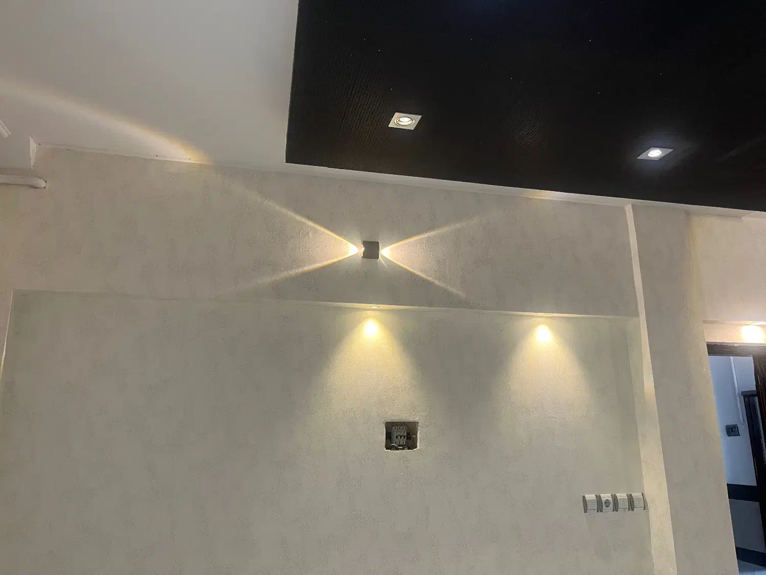 رهن و اجاره واحد تجاری ، واقع در ساختمان پزشکان|اجارهٔ دفتر کار، اتاق اداری، مطب|بیرجند, |دیوار