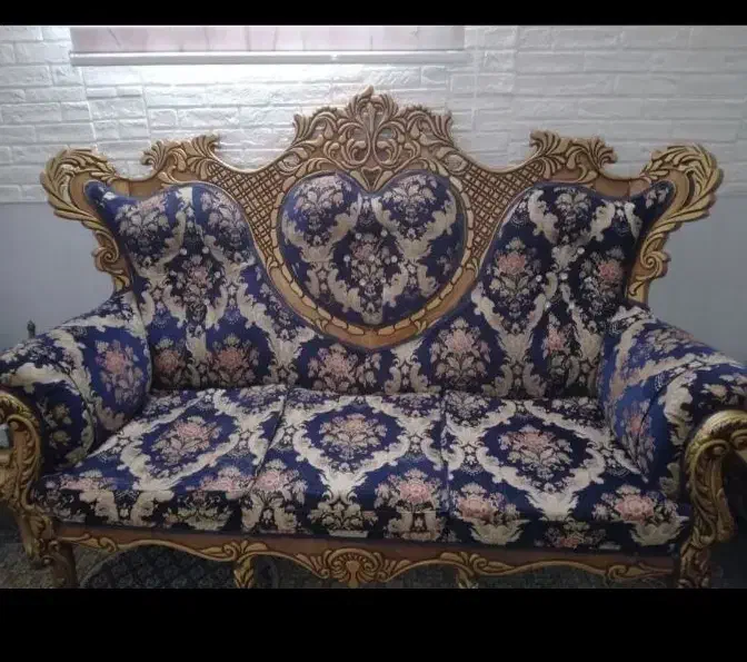 مبل سلطنتی ۷نفری|مبلمان خانگی و میز عسلی|مشگین شهر, |دیوار