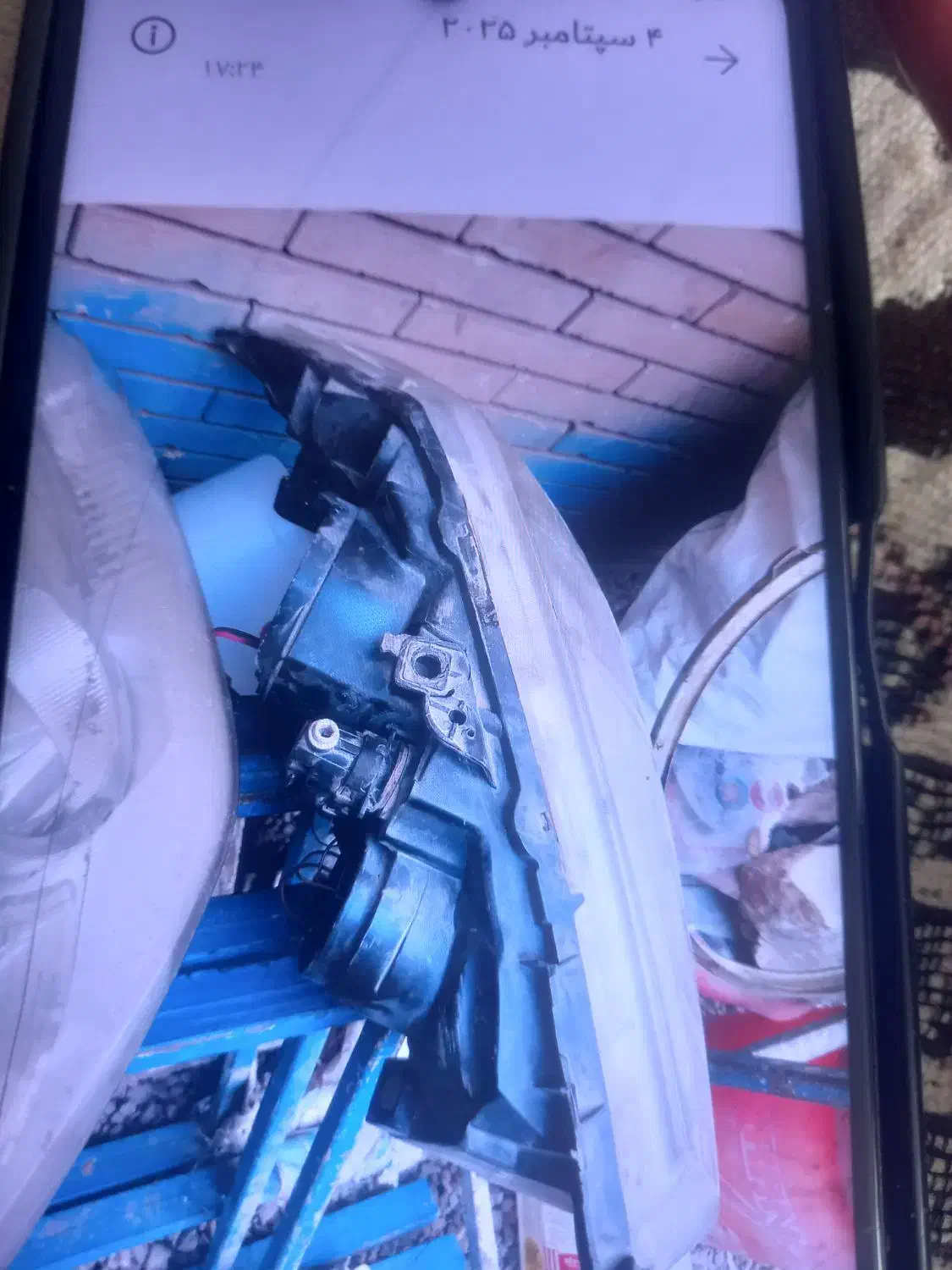 دوعددچراغ جلومگان ویک عدد رادیاتور ماکسیما|قطعات یدکی و لوازم جانبی|کرمان, |دیوار