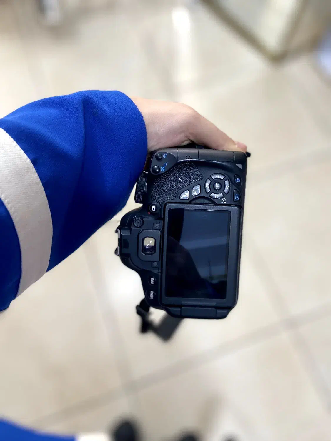 دوربین canon700d|دوربین عکاسی و فیلم‌برداری|اردبیل, |دیوار