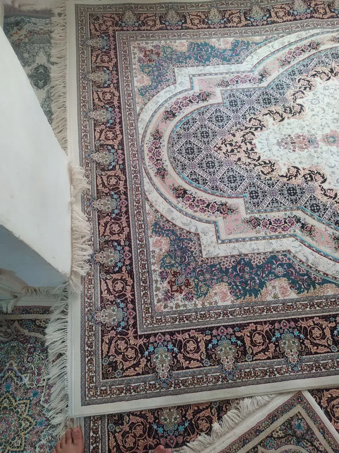 ۳عدد فرش ۶ متره ۱۲۰۰ شانه تراکم ۳۶۰۰|فرش|محمدشهر, عباس آباد|دیوار