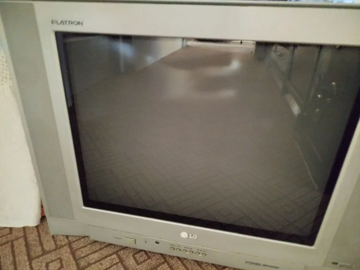 تلویزیون ال جی ۲۱ اینچ|تلویزیون و پروژکتور|رامسر, |دیوار