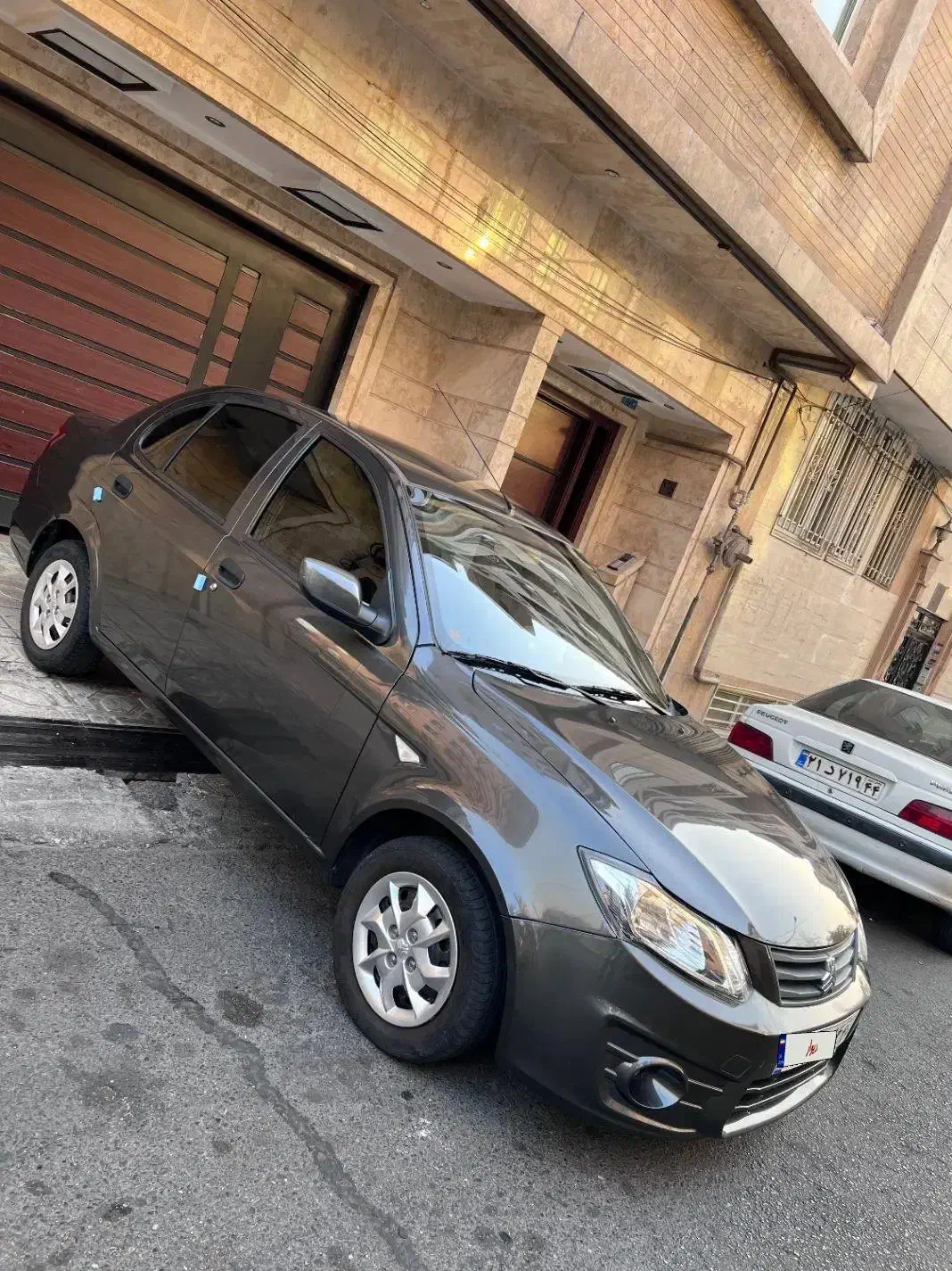 ساینا ۹۹ خاص پسند فول کم‌کار واقعی در حد صفر|خودرو سواری و وانت|تهران, تهرانپارس غربی|دیوار