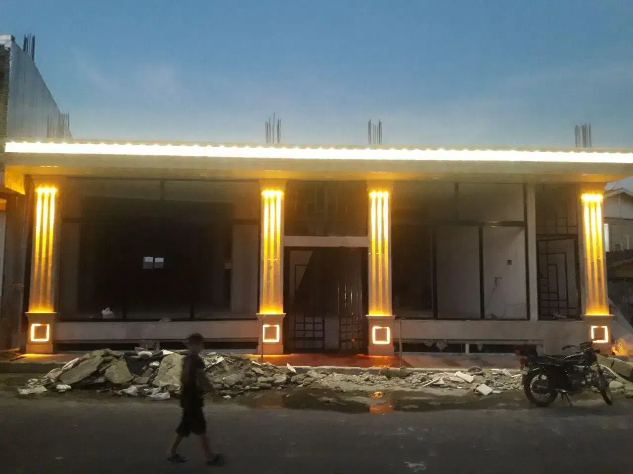 اجرای کاشی وسرامیک و نمای رومی و ساده|خدمات پیشه و مهارت|تالش, تالش|دیوار