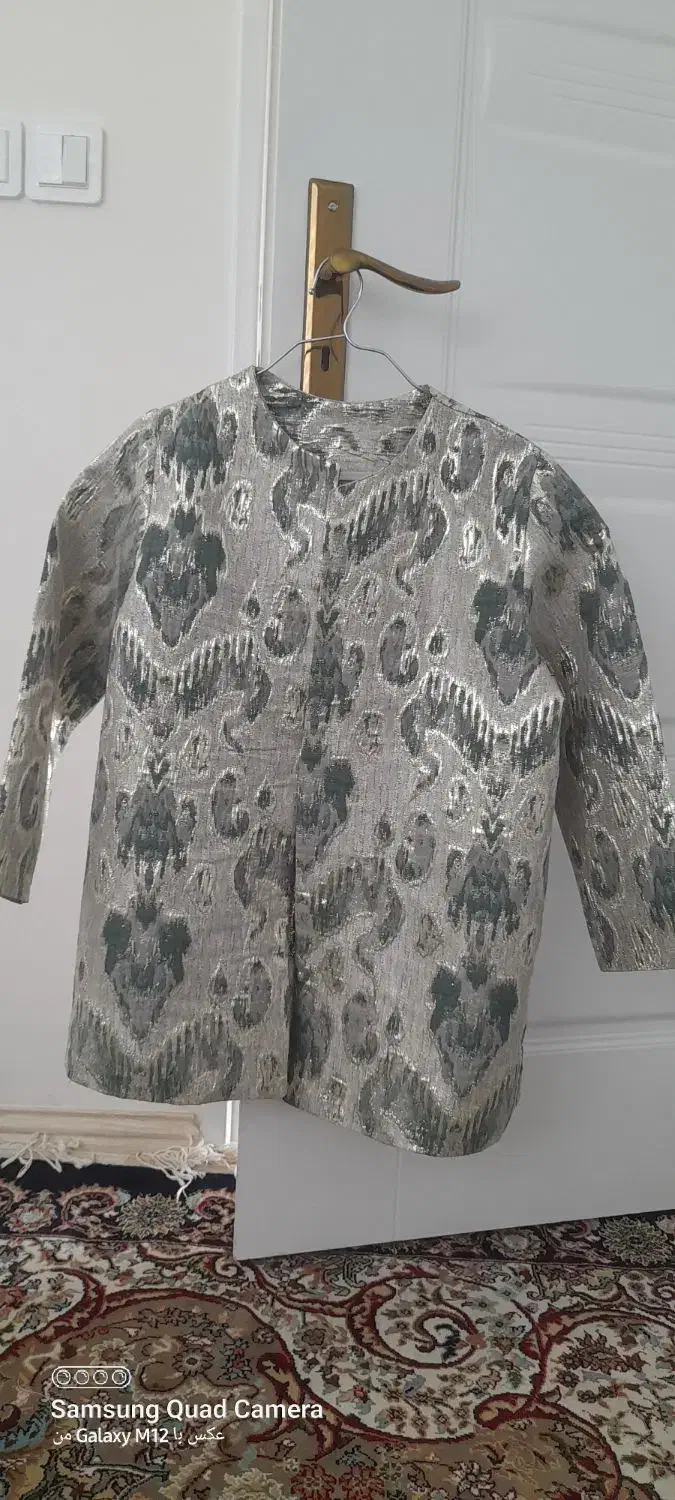 مانتو ژکارد مجلسی|لباس|سبزوار, فقیه سبزواری|دیوار