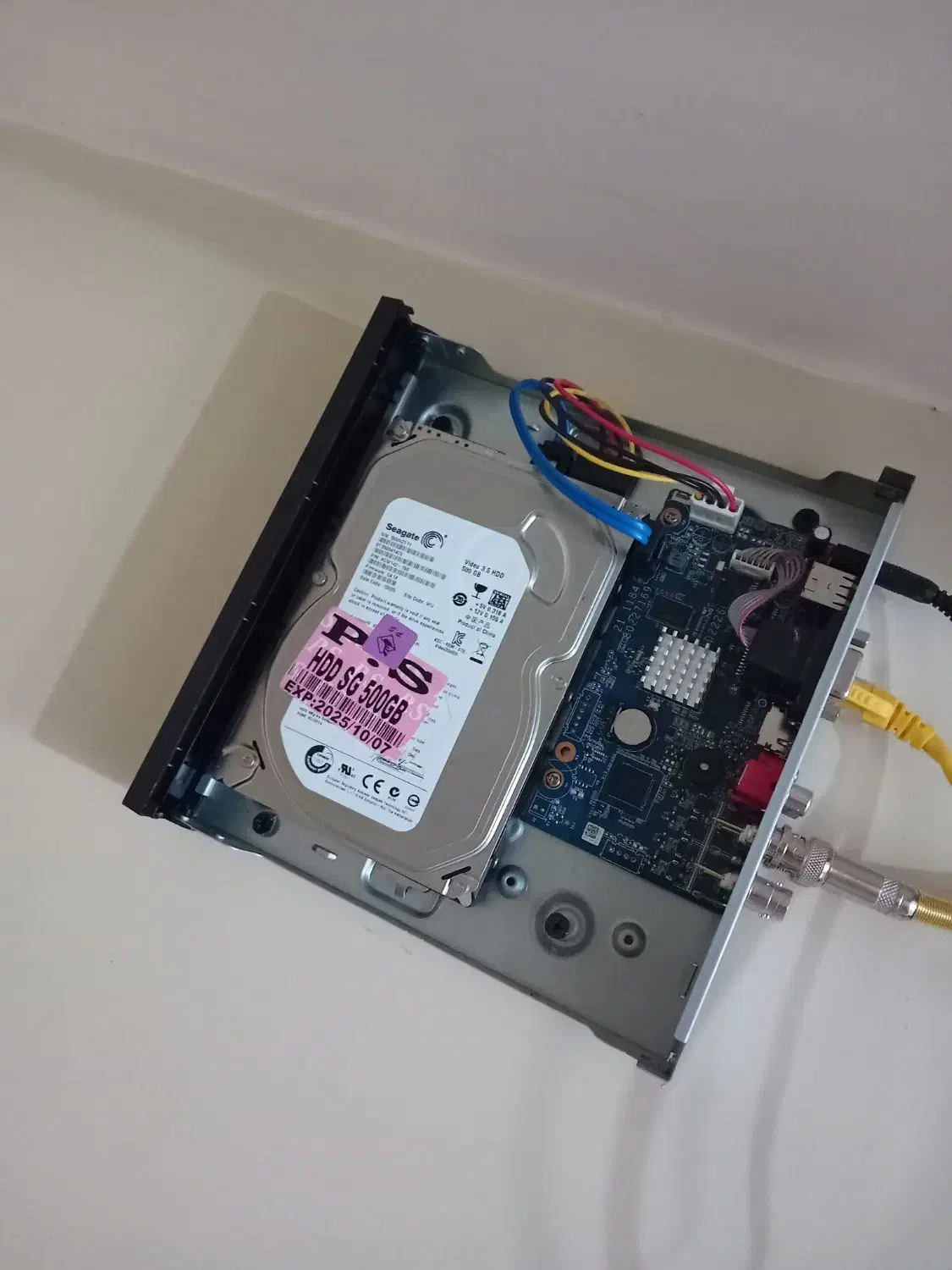 دوربین مداربسته چکی|دوربین مداربسته|اصفهان, بابوکان جنوبی|دیوار