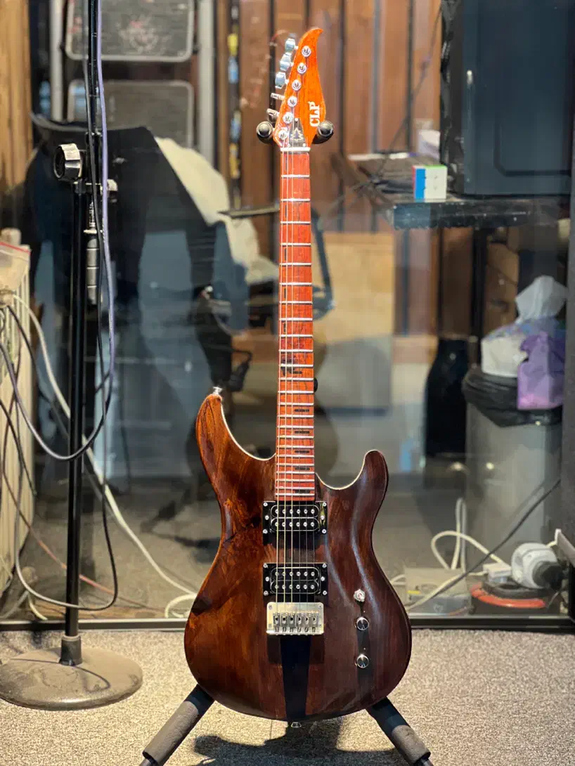 گیتار clp|گیتار، بیس، امپلیفایر|ارومیه, |دیوار