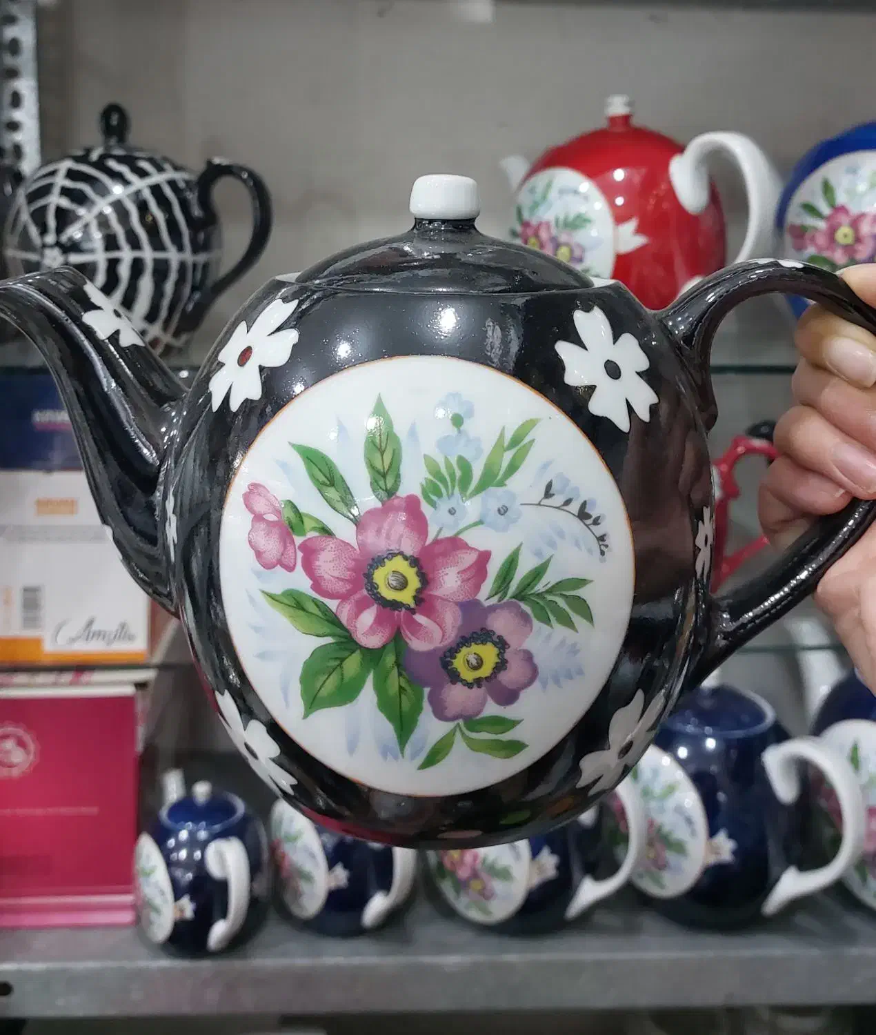 فروش قوری های دکوری و کلکسیونی|قوری، کتری، قهوهساز دستی|دورود, |دیوار