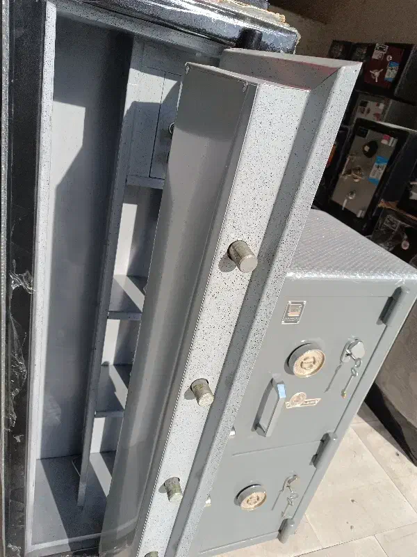 جا اسلحه رمزدار ۳۵۰km|ابزارآلات|یزد, |دیوار