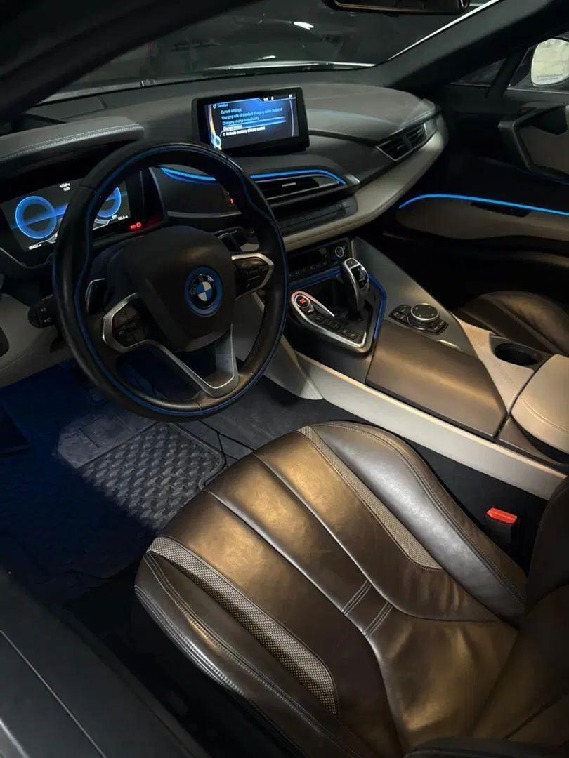 bmw i8|خودرو سواری و وانت|تهران, نیاوران|دیوار