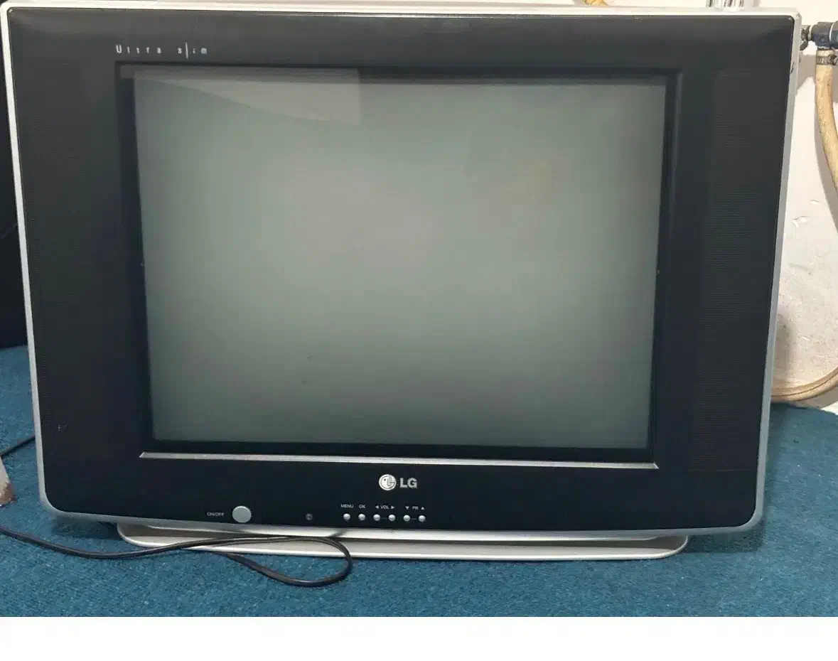 صوتی تصویری|تلویزیون و پروژکتور|رشت, امین الضرب|دیوار