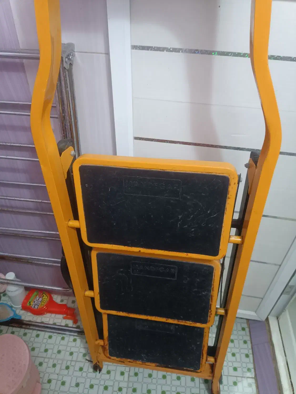 نردبان|لوازم نظافت|تهران, فرودگاه مهرآباد|دیوار