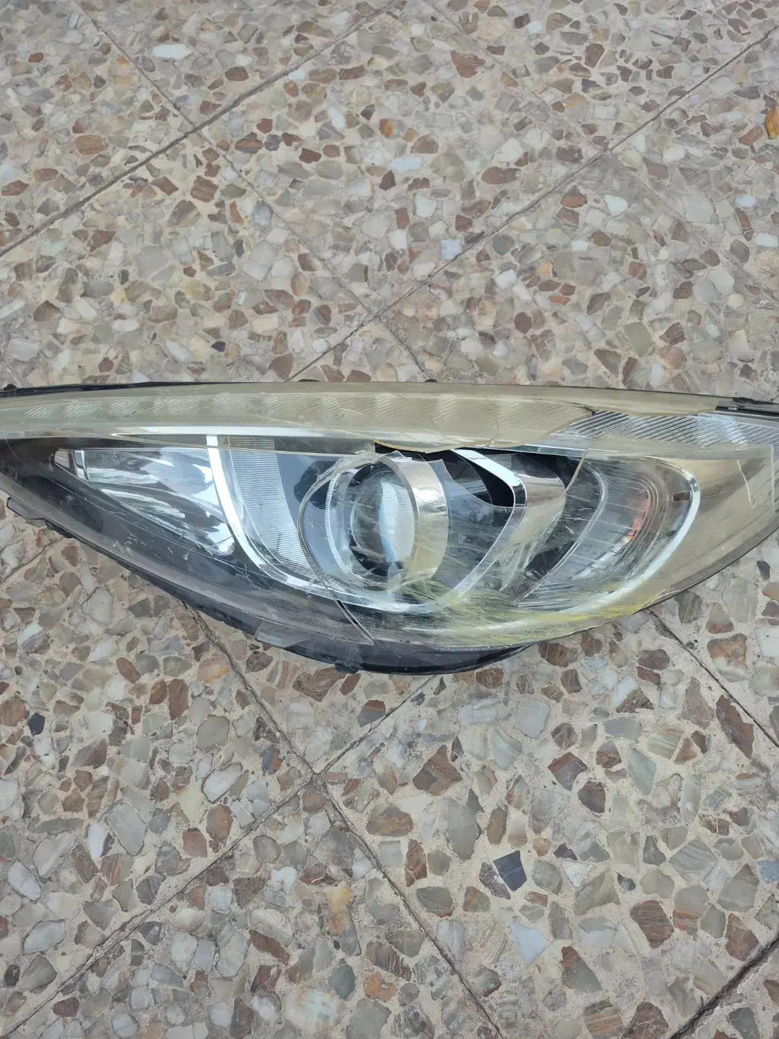 چراغ جلو سمت راننده ۲۰۷|قطعات یدکی و لوازم جانبی|کرمان, |دیوار