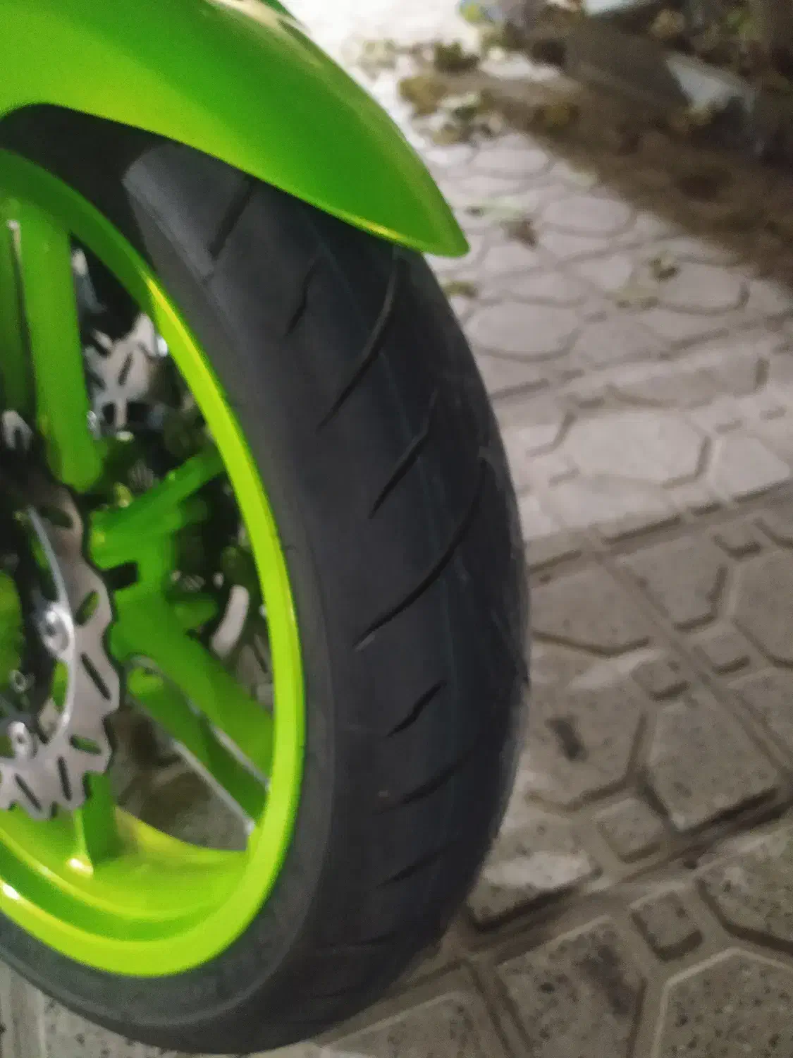 موتور کیوجی ۲۵۰ مدل ۱۴۰۲ مشابه صفر ۹۰۰ دونه کارکرد|موتورسیکلت|اصفهان, شاهد|دیوار