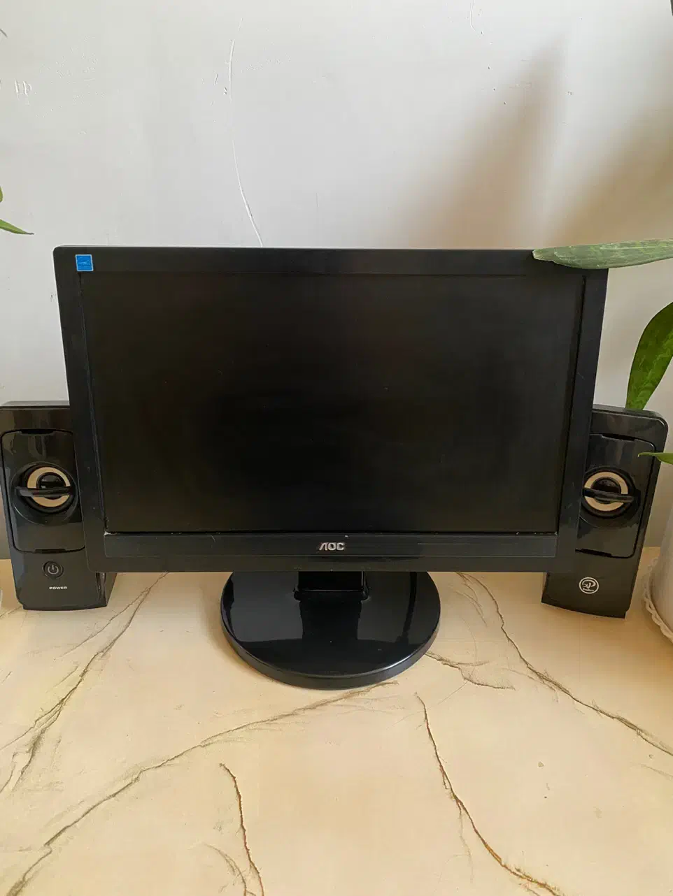 مانیتور ۱۴|قطعات و لوازم جانبی رایانه|مشهد, هنرور|دیوار