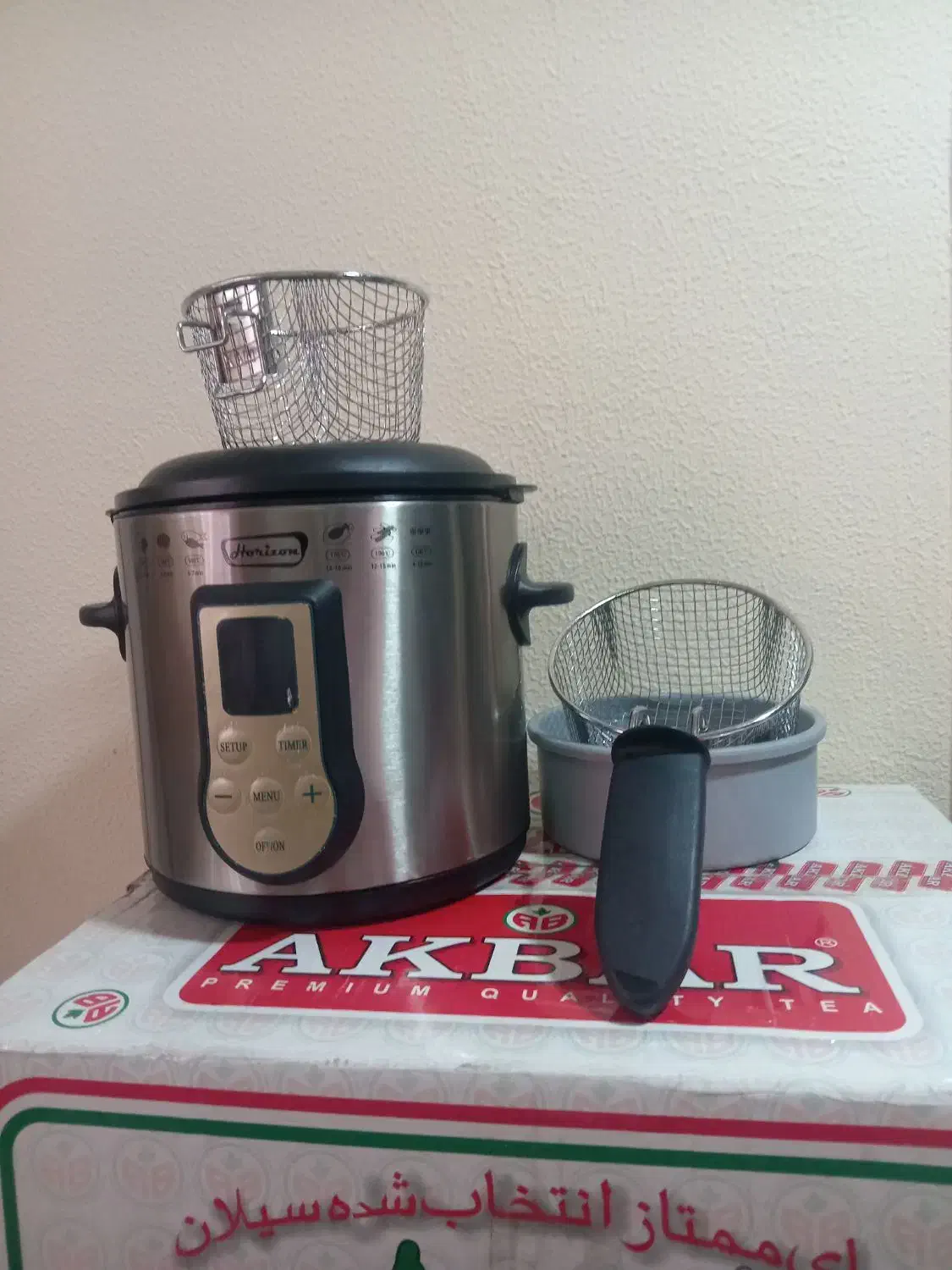 سرخ کن|اجاق گاز و لوازم برقی پخت‌وپز|پرند, فاز ۶|دیوار