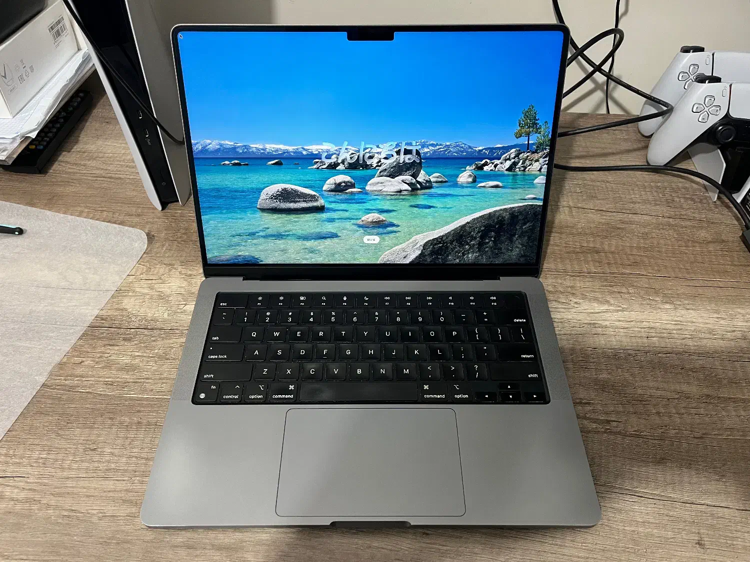 لپتاپ مک‌ بوک پرو ۱۴ اینج m1 pro 16GB 512 SSD|رایانه همراه|تهران, دریاچه شهدای خلیج فارس|دیوار