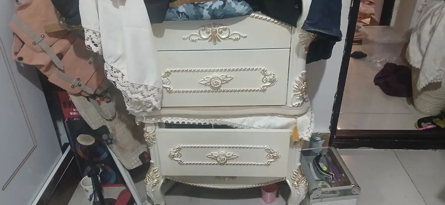 تخت خواب دونفره با میزارایش|تخت و سرویس خواب|خوی, |دیوار