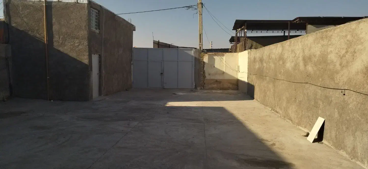 اجاره گاراژ کمربندی روبه روی میدان تره بار|اجارهٔ مغازه و غرفه|فسا, |دیوار