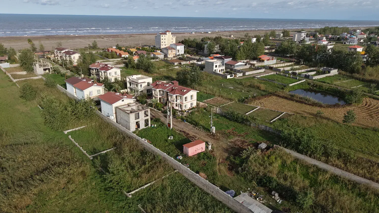 زمین ساحلی موقعیت بینظیر و استثنایی مشرف به دریا|فروش زمین و ملک کلنگی|رشت, چله خانه|دیوار