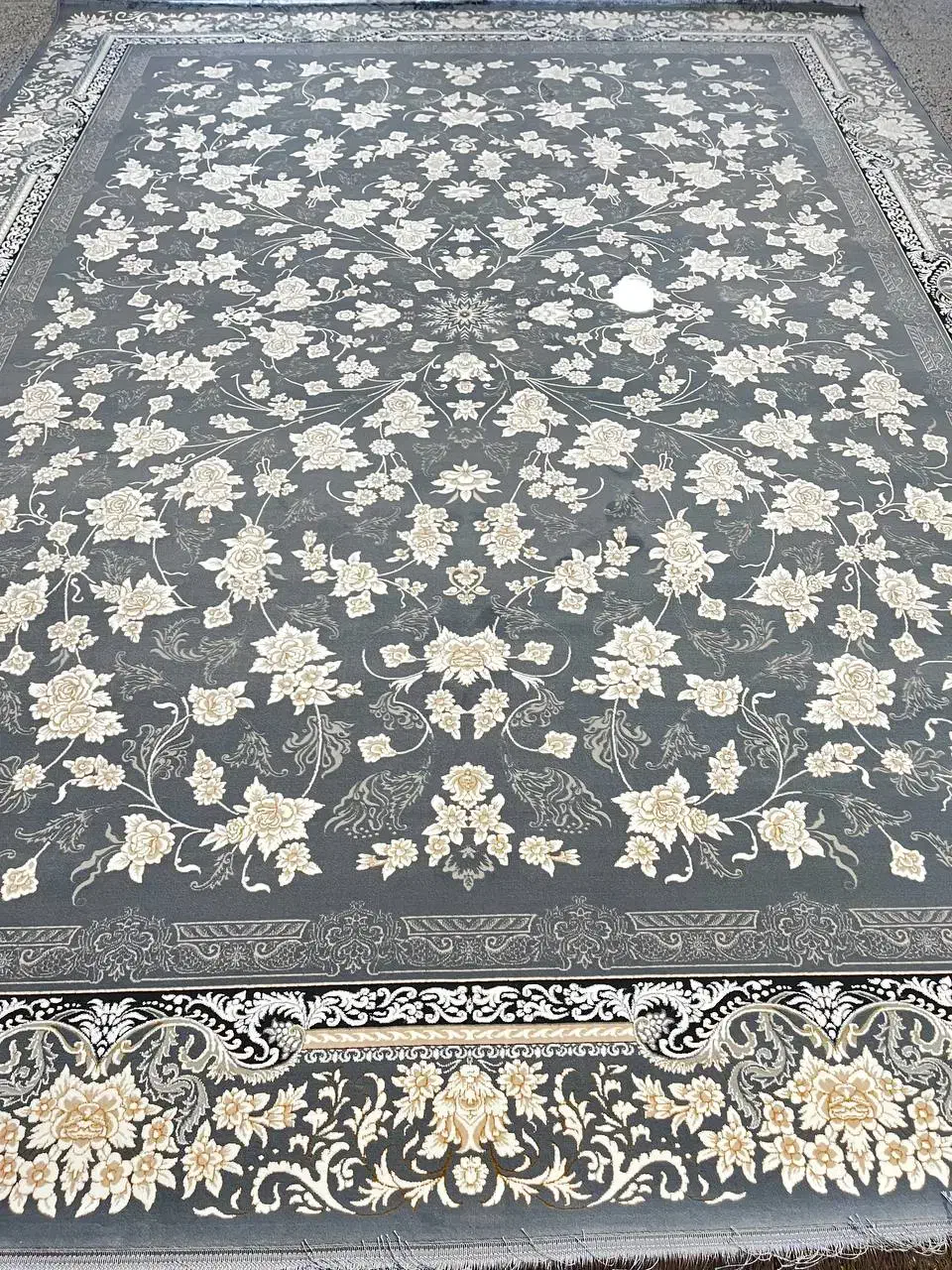 فرش شکوه کویر کاشان|فرش|نیشابور, هفده شهریور|دیوار