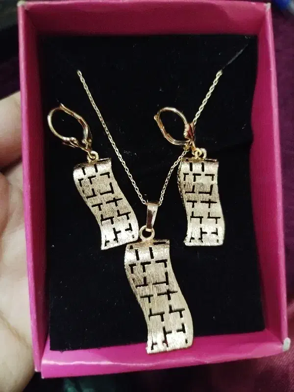 نیم ست|بدلیجات|قم, جمکران|دیوار