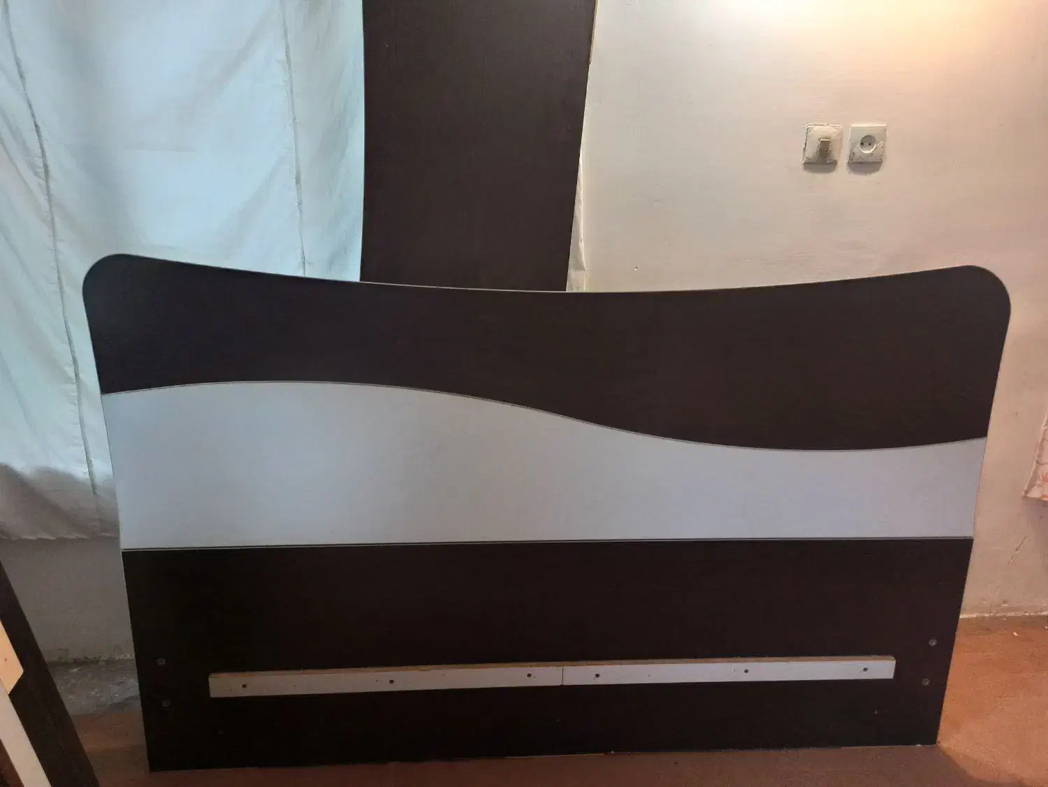 تخت خواب دو نفره|تخت و سرویس خواب|چالوس, |دیوار