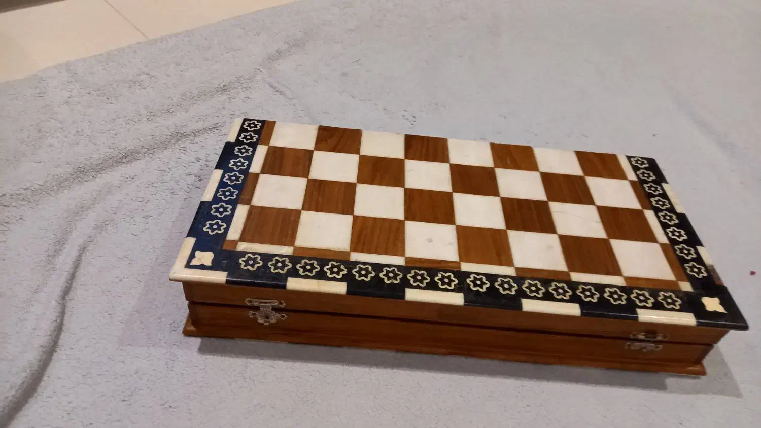 عتیقه|کلکسیون اشیاء عتیقه|اصفهان, بهارستان|دیوار