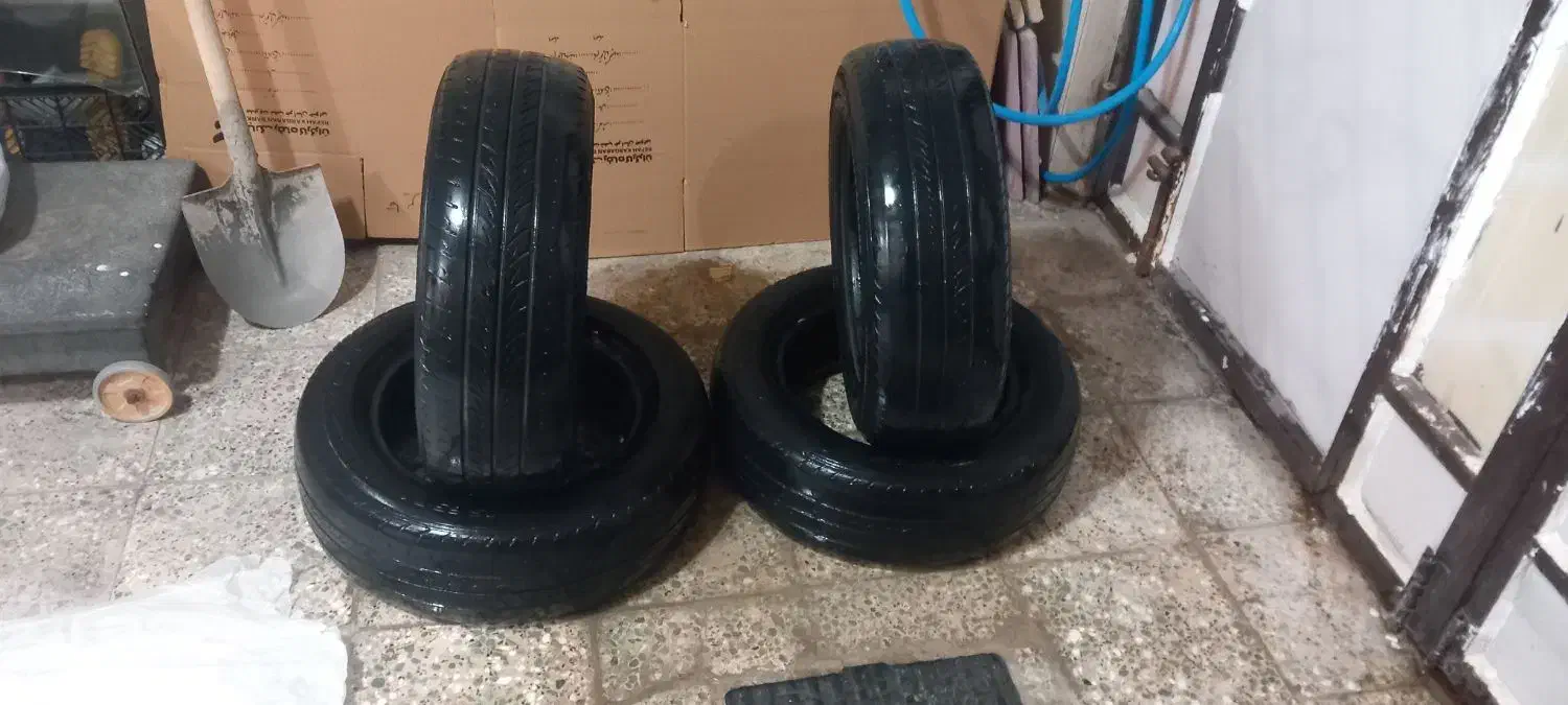 لاستیک شماره ۱۴|قطعات یدکی و لوازم جانبی|قائن, |دیوار