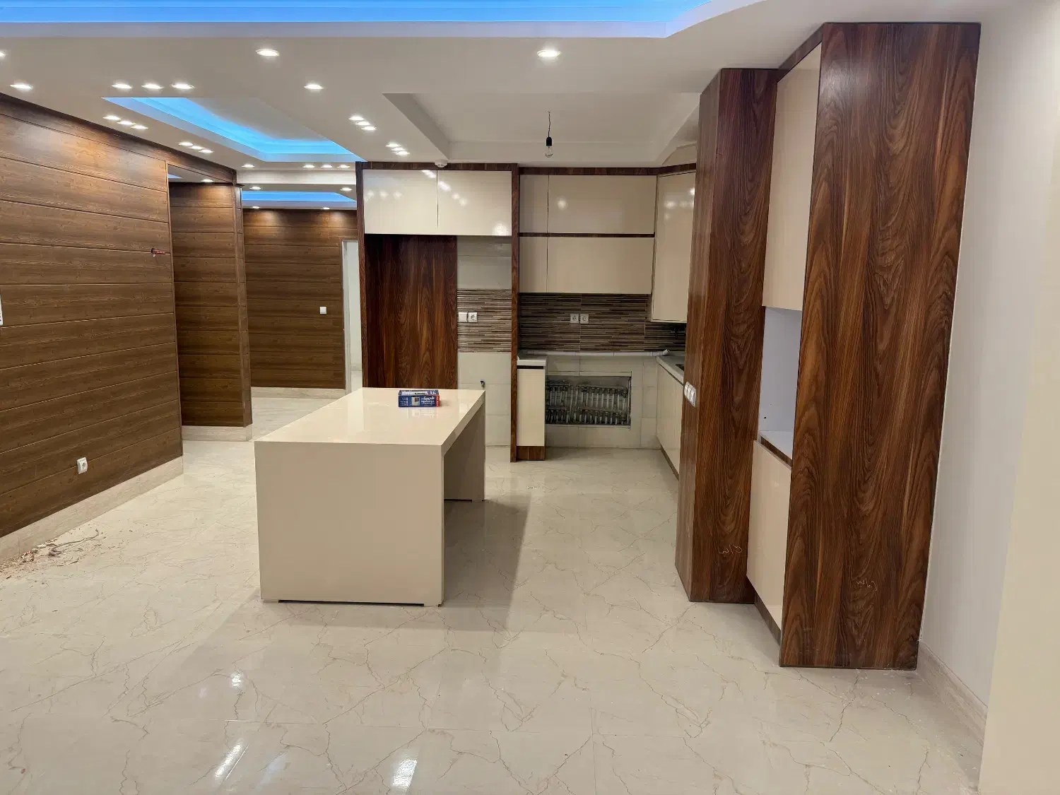 اجاره اپارتمان ۱۸۰ متری|اجارهٔ آپارتمان|اصفهان, دشتستان|دیوار