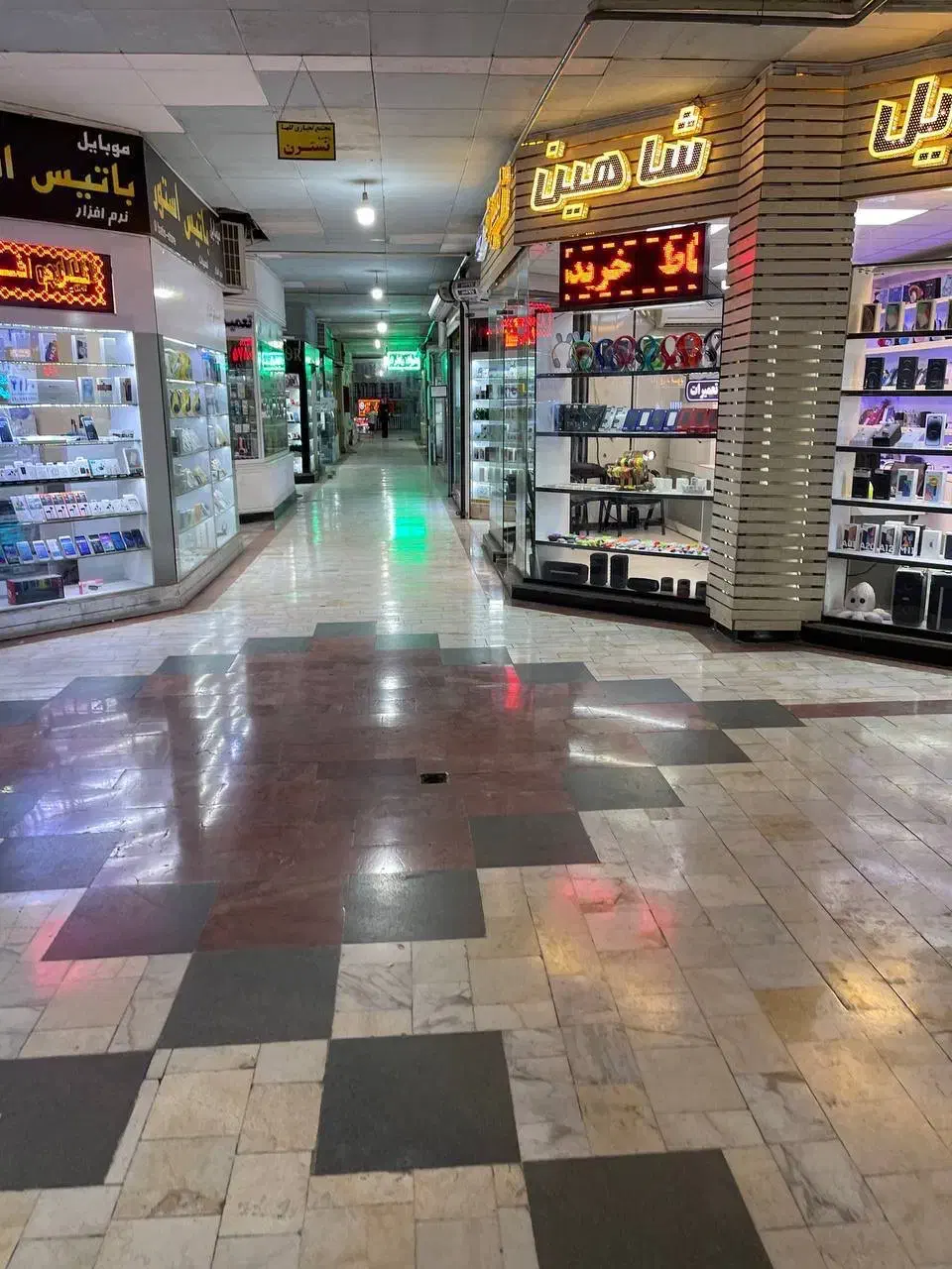 ۲۲مترتجاری/همکف/پرتردد/استراتژیک/سندتکبرگ|فروش مغازه و غرفه|تهران, جوانمردان (اندیشه)|دیوار