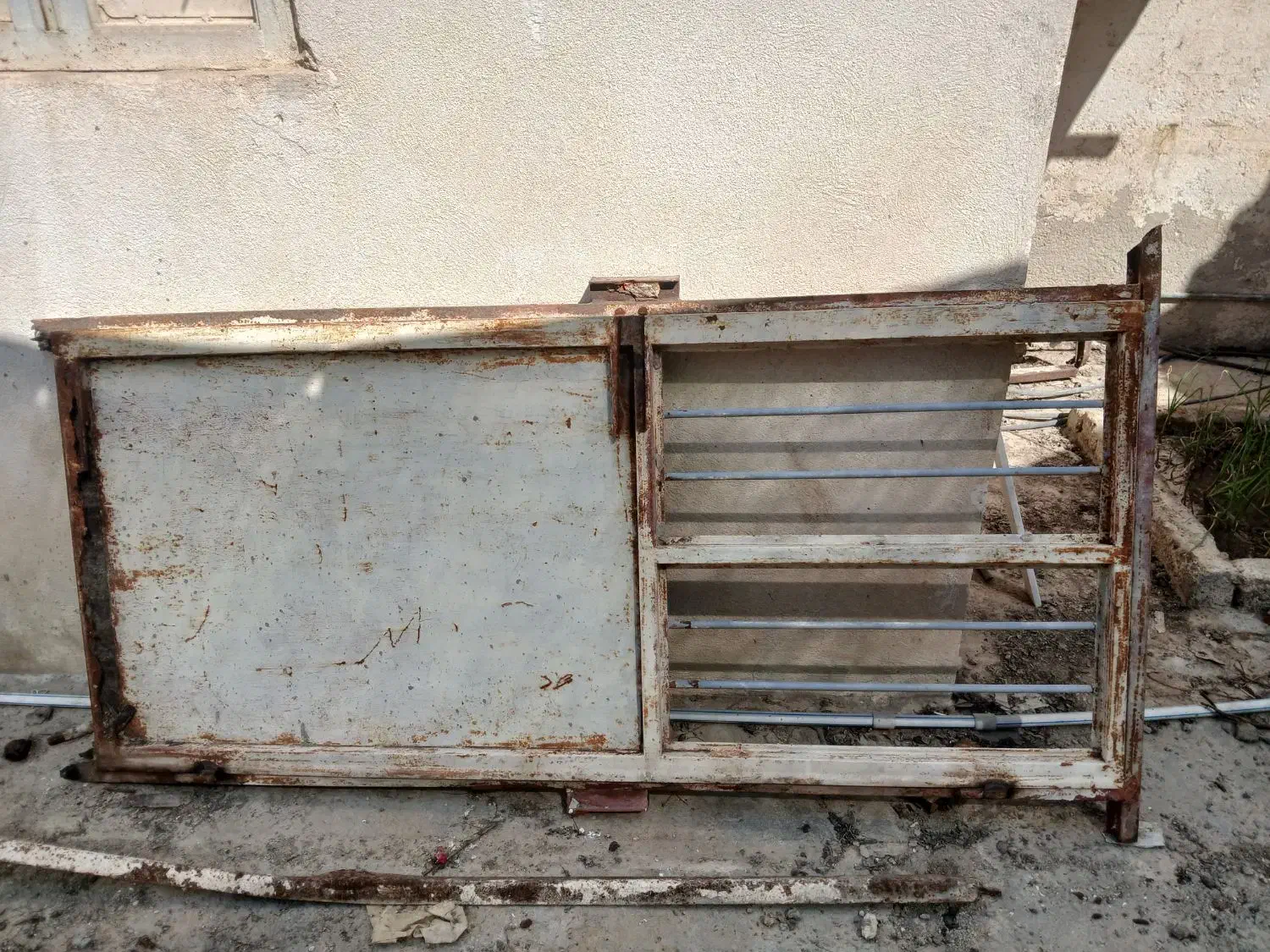 درب اهنی|مصالح و تجهیزات ساختمان|برازجان, |دیوار