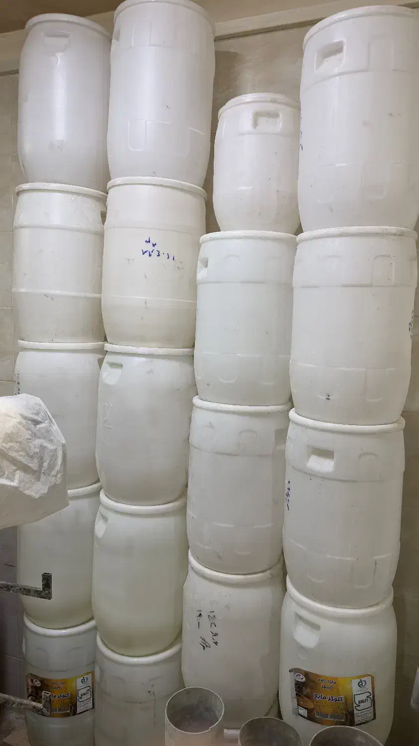 بشکه ۴۰لیتری تمیز در حد نو|عمده‌فروشی|تهران, جوادیه تهرانپارس|دیوار