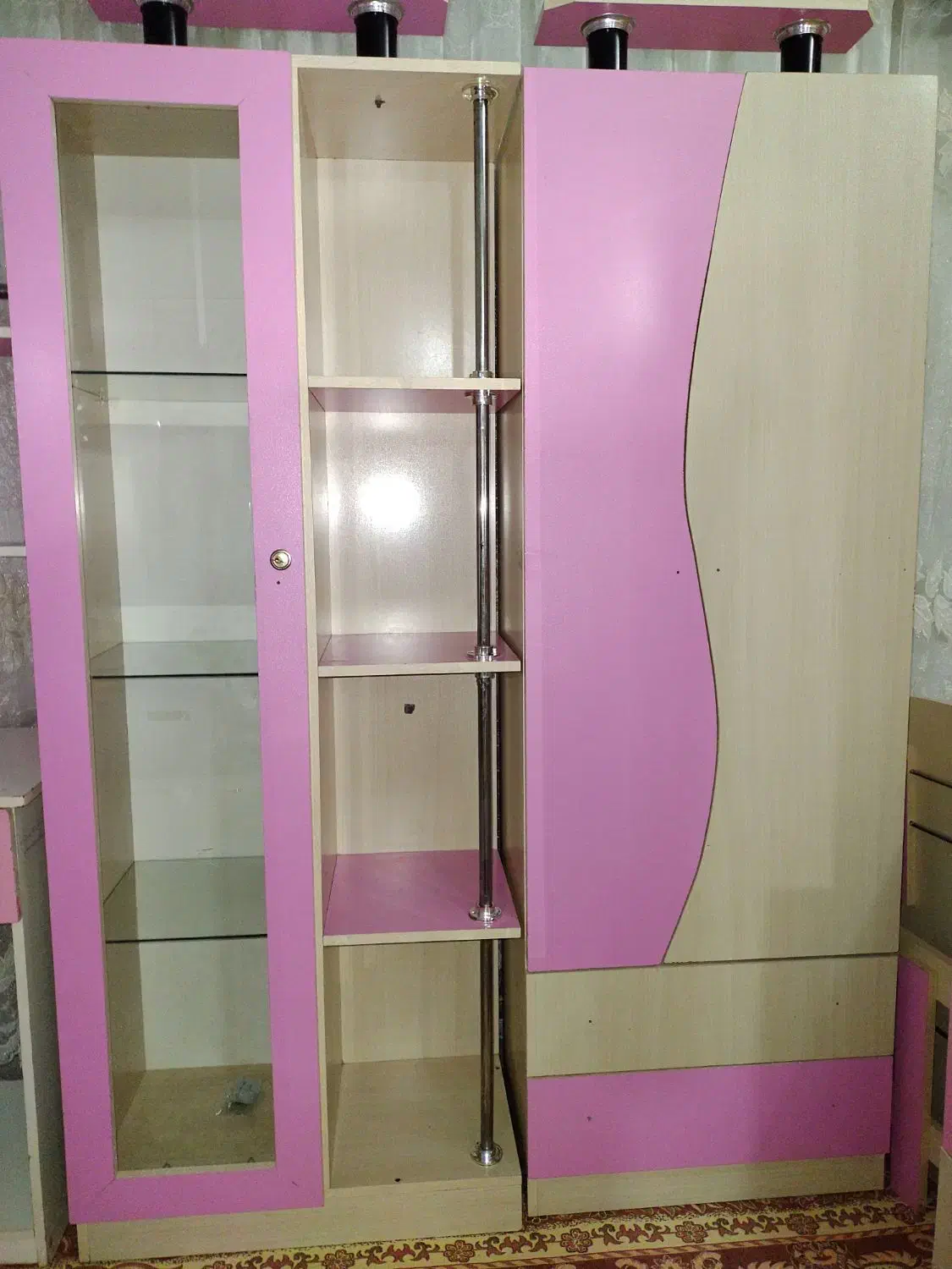 فروش فوری به علت کمبود جا سرویس خواب دخترانه|تخت و سرویس خواب|قم, انصار‌الحسین|دیوار