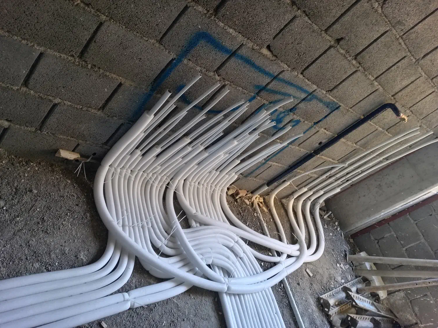 لوله کشی|خدمات پیشه و مهارت|جم, |دیوار