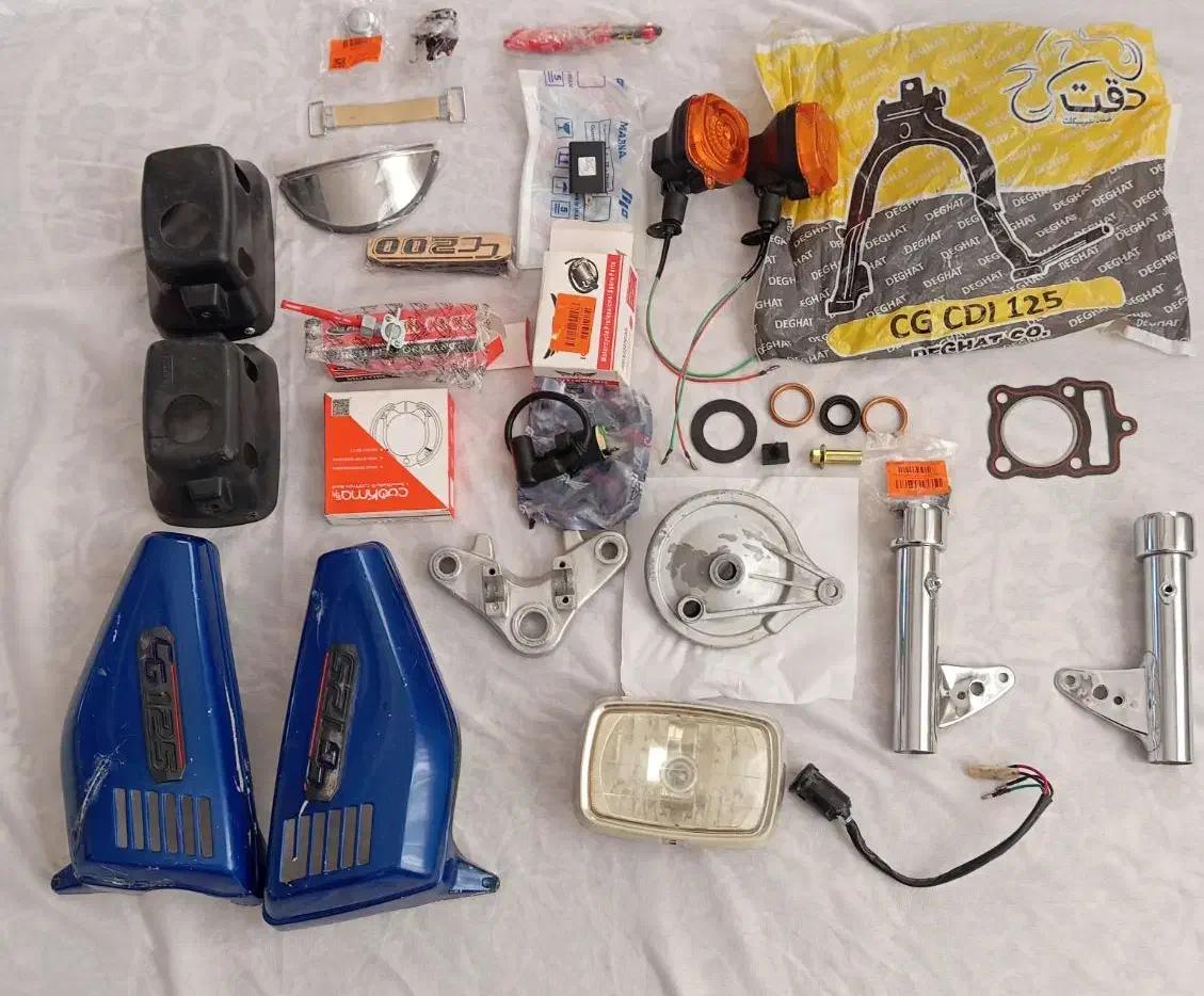 تعدادی لوازم موتورسیکلت|موتورسیکلت|سرپل ذهاب, |دیوار