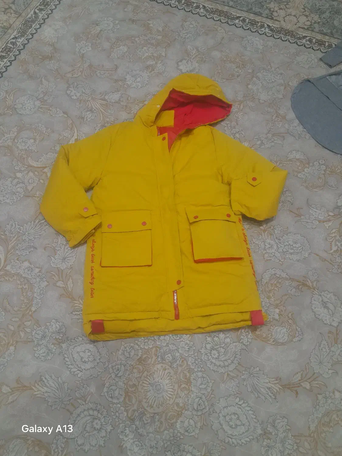 کاپشن|کفش و لباس بچه|نظرآباد, نظرآباد|دیوار