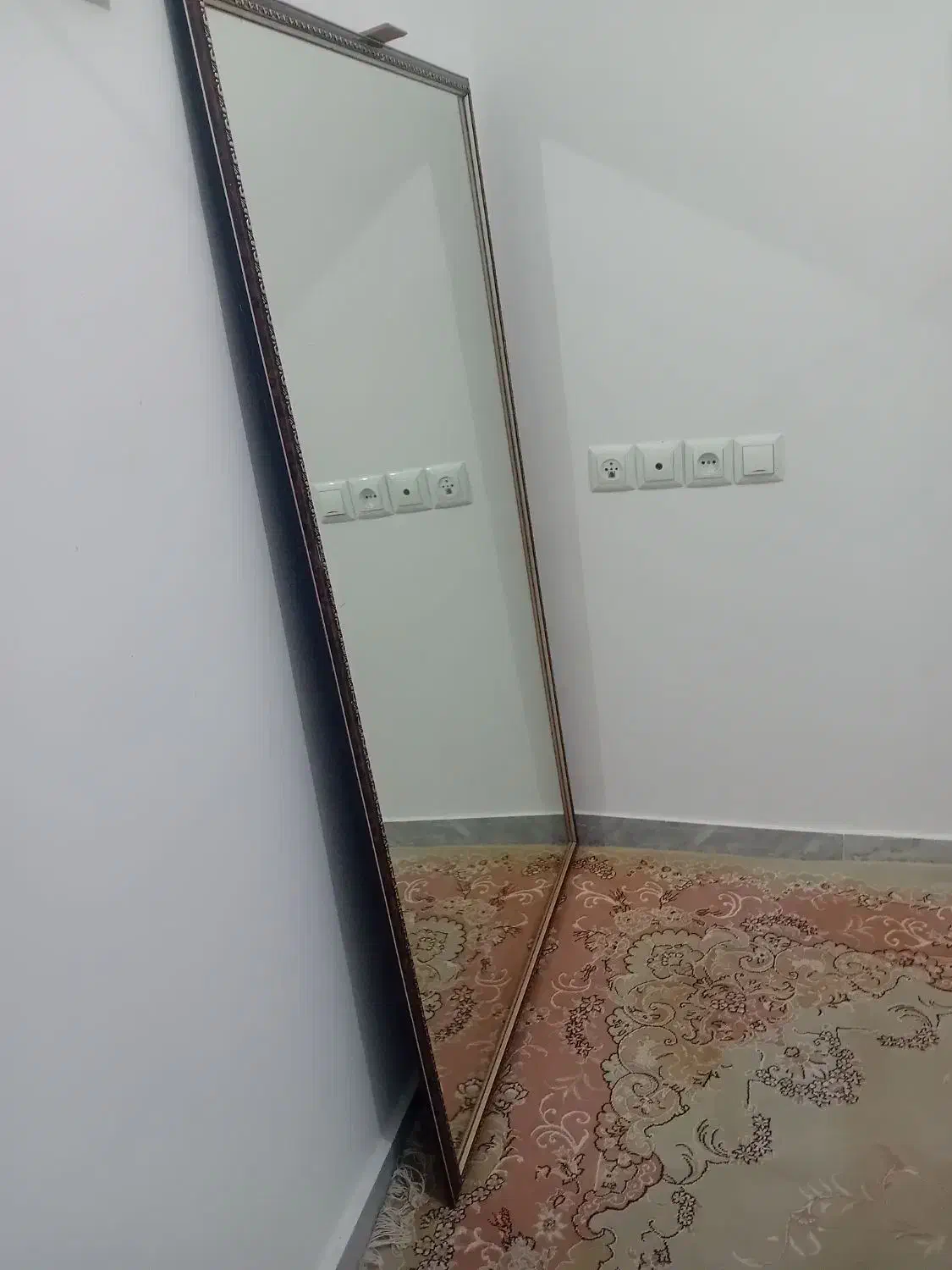 اینه قدی و اینه شمدان|آینه|رشت, حمیدیان|دیوار