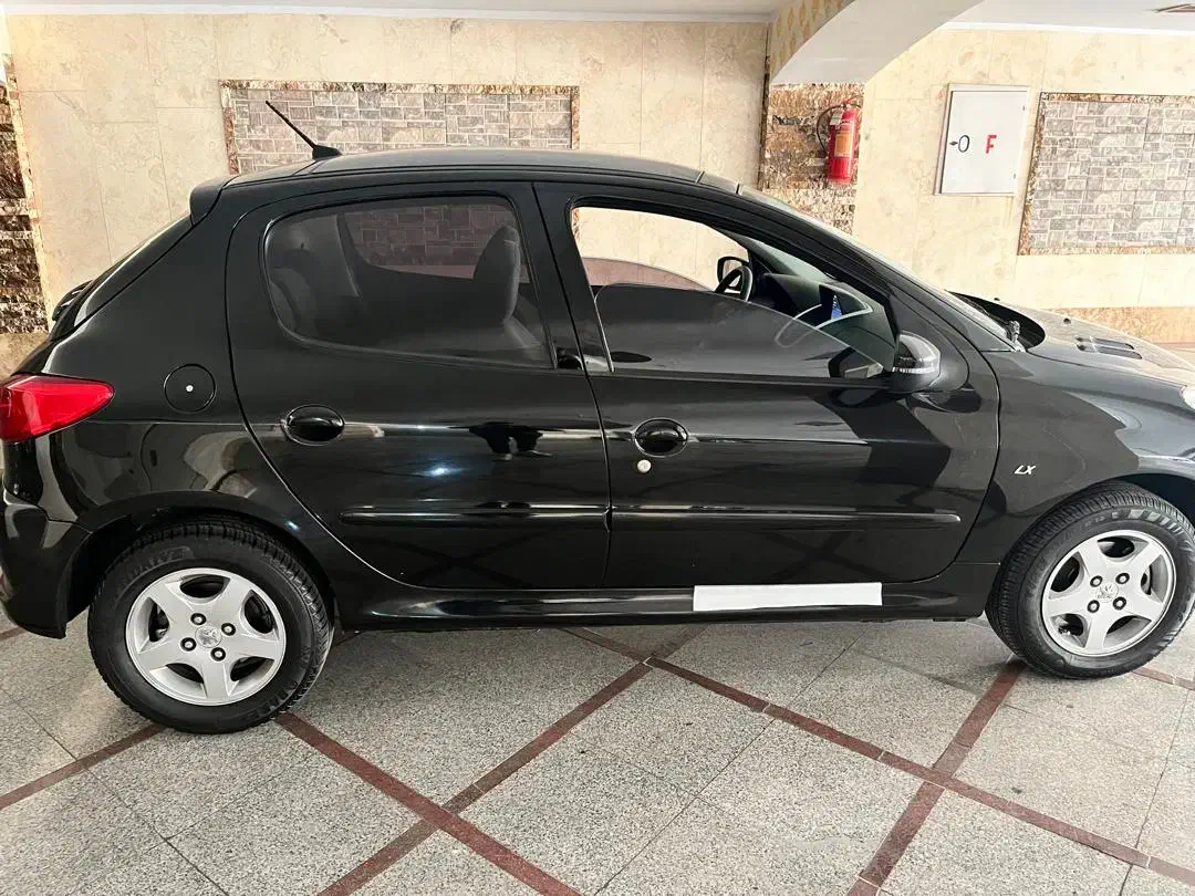 پژو۲۰۷ سقف پانا مدل۱۴۰۱|خودرو سواری و وانت|تهران, جردن|دیوار