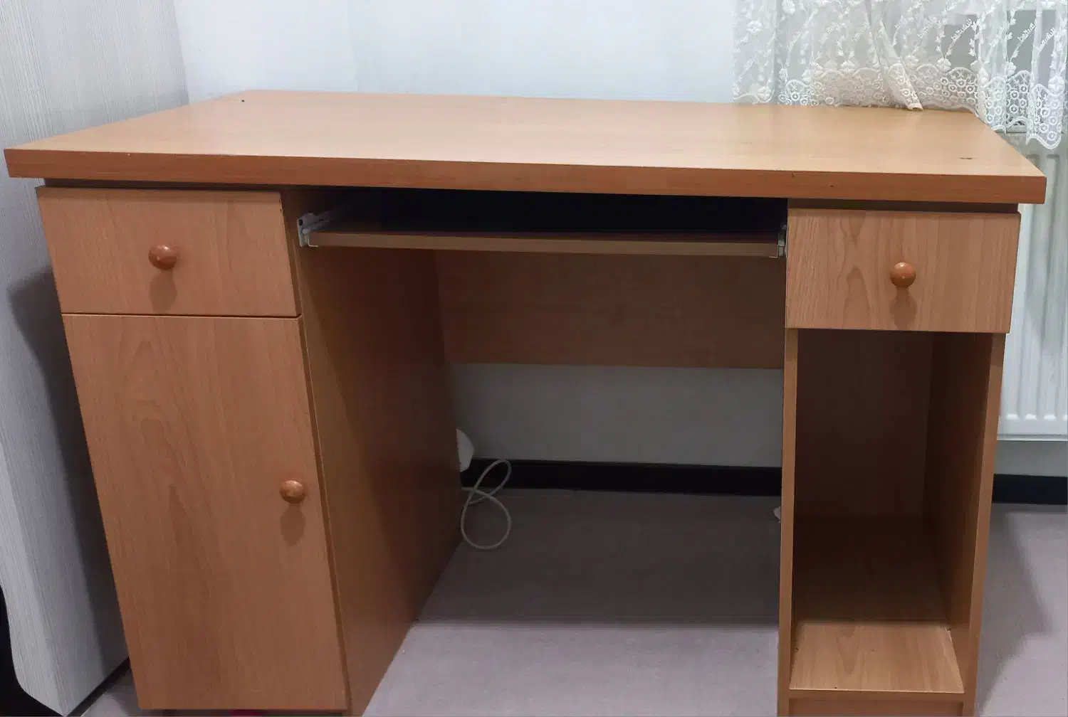 میز تحریر|میز تحریر و کامپیوتر|شهرکرد, |دیوار