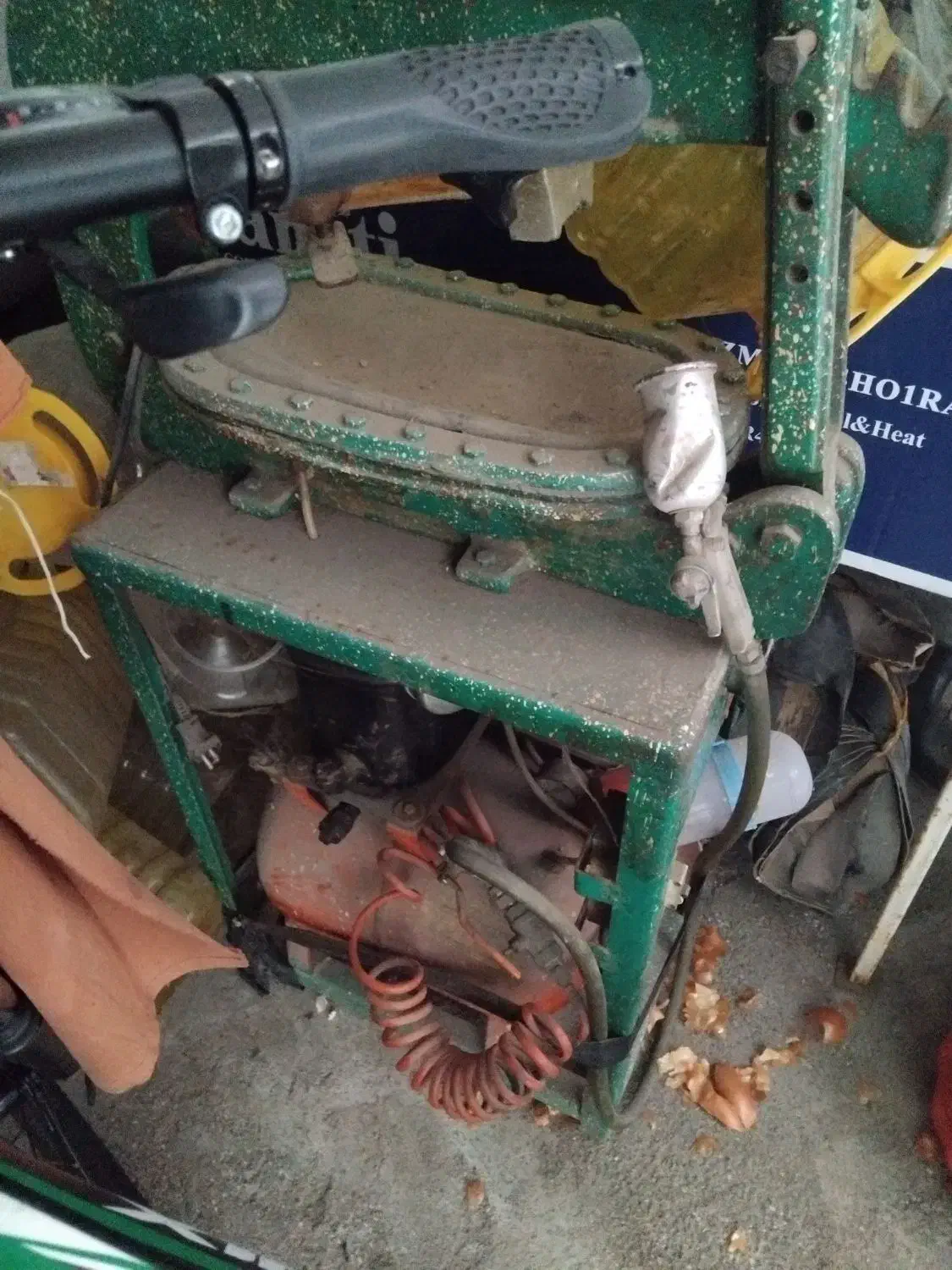 دستگاه پرس بادی کفاشی|چرخ خیاطی و ریسندگی|تالش, هشتپر|دیوار