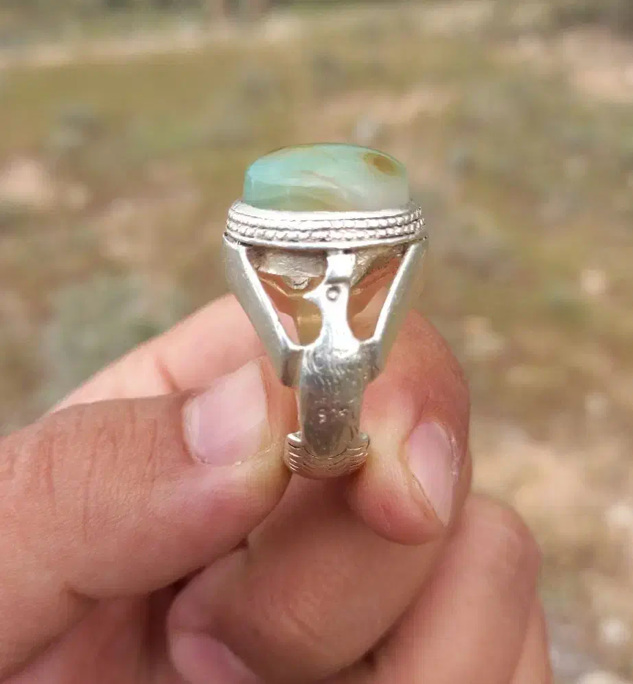 انگشتر نقره عتیقه ، عقیق سبز باباقوری کمیاب|کلکسیون اشیاء عتیقه|شیراز, مسلم|دیوار
