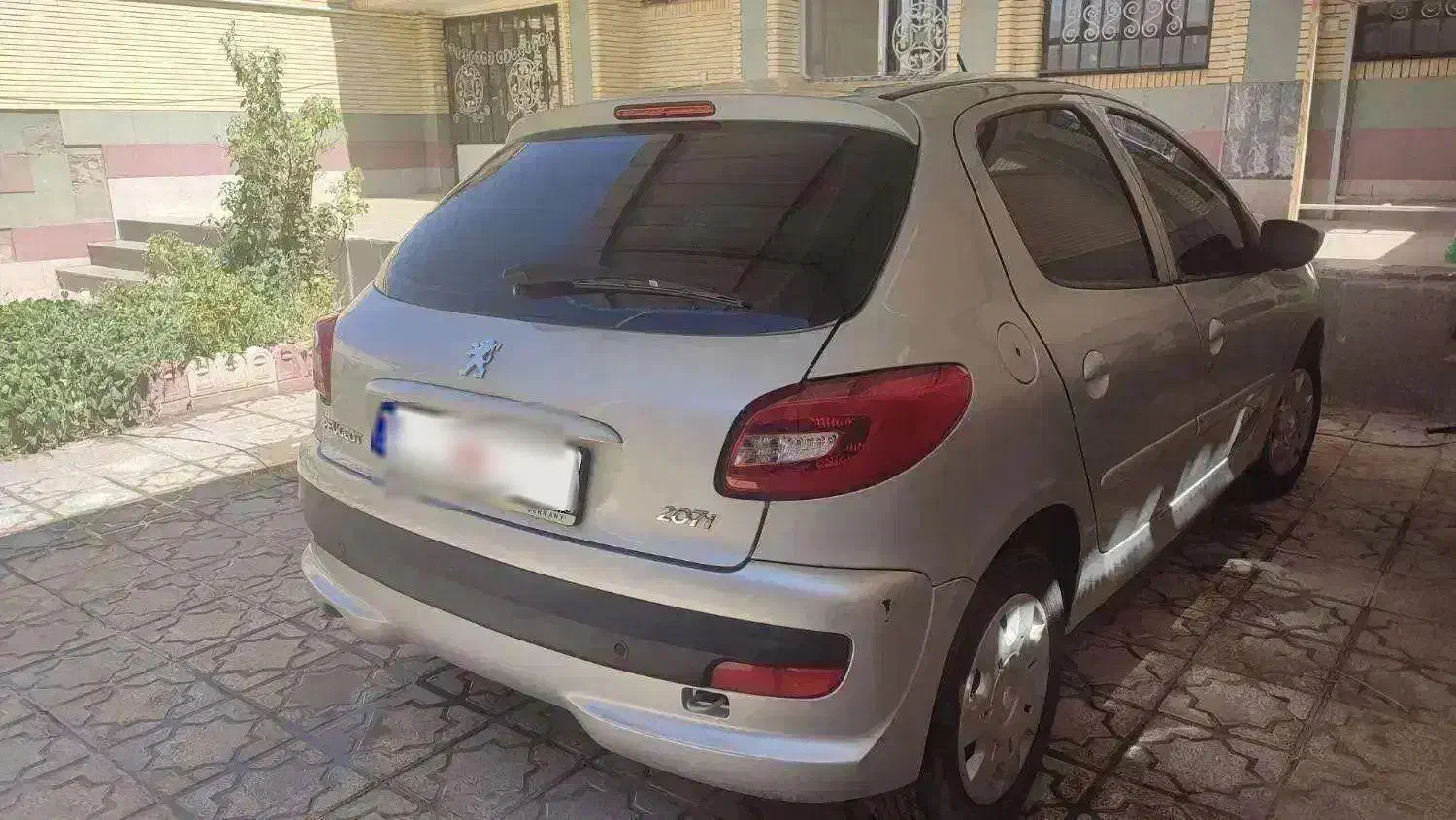 پژو 207 tu5 نقره ای دنده ای مدل 1401|خودرو سواری و وانت|کرمان, |دیوار