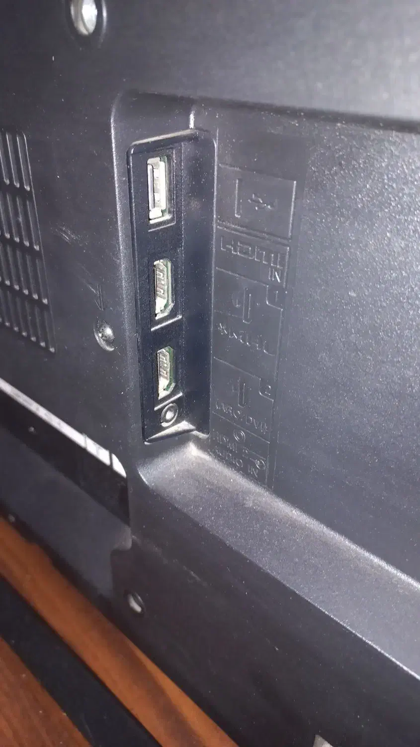 تلویزیون سونی ۴۰ اینچ|تلویزیون و پروژکتور|هشتگرد, فاز ۱ مهستان|دیوار