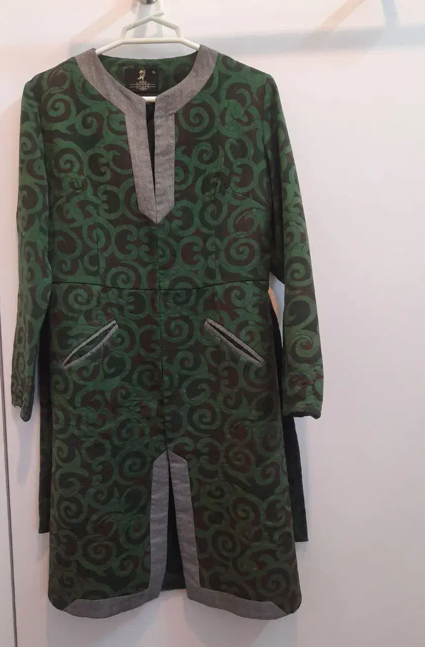 مانتو فصل|لباس|سبزوار, ولیعصر (نجار آباد)|دیوار